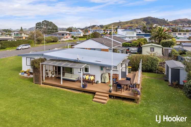 10 Leo Street Waihi Beach_19