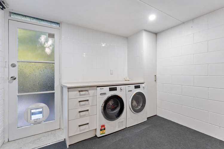 2/59 Glamorgan Drive Torbay_13