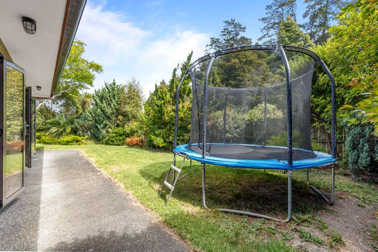 42 Kristin Lane Albany_18