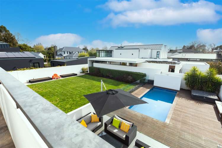 3 Helmores Lane Merivale_34