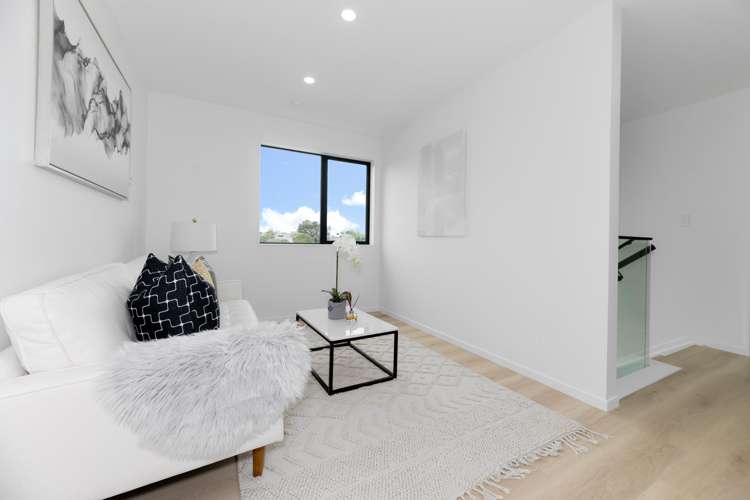 12E Karo Place Glendene_11