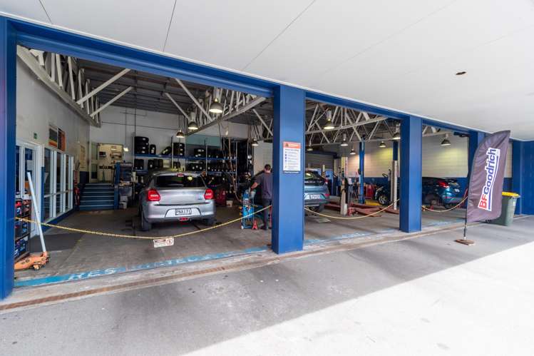 146-148 and 150 Adelaide Road Mt Cook_5