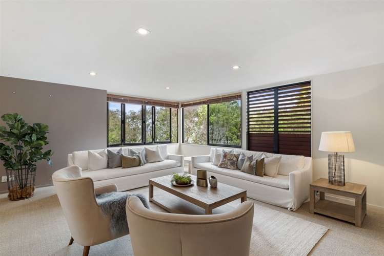 2/71 Pupuke Road Northcote_3