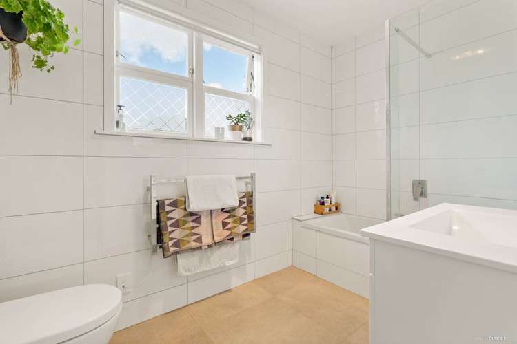 17 Fairfax Avenue Northcote_16