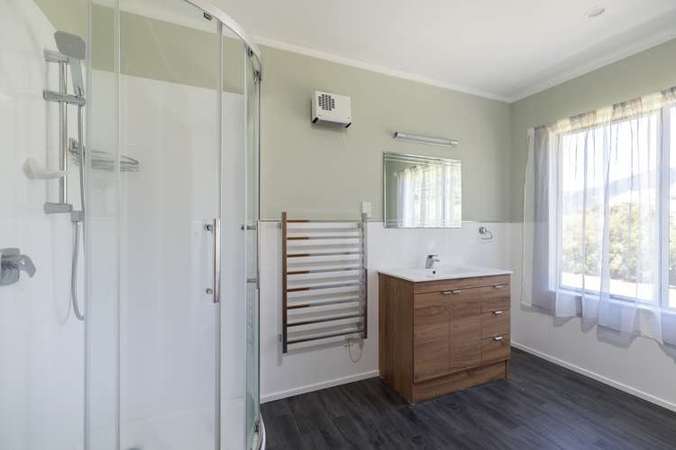 15 Thompson Place Anakiwa and Surrounds_11