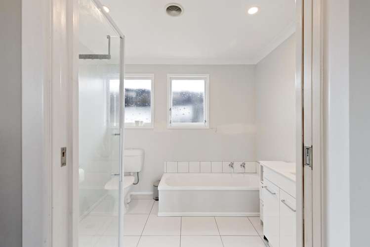 49 Kimberley Grove Westbrook_5