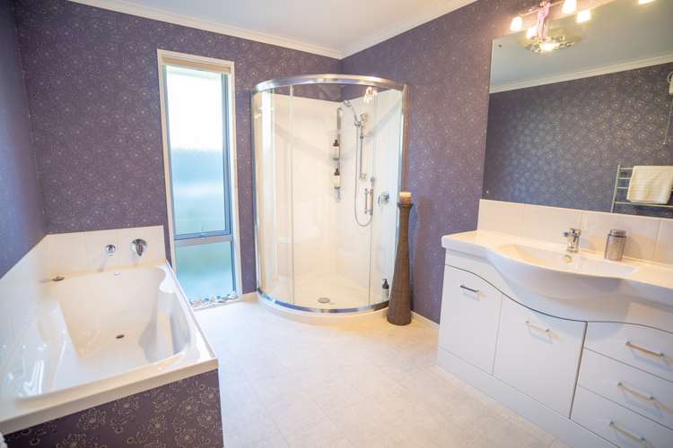 21 Tawera Place Te Anau_13