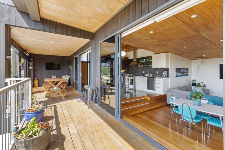 21 Seabreeze Way Raglan_2