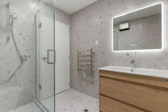 1/2 Flaunty Place West Harbour_2