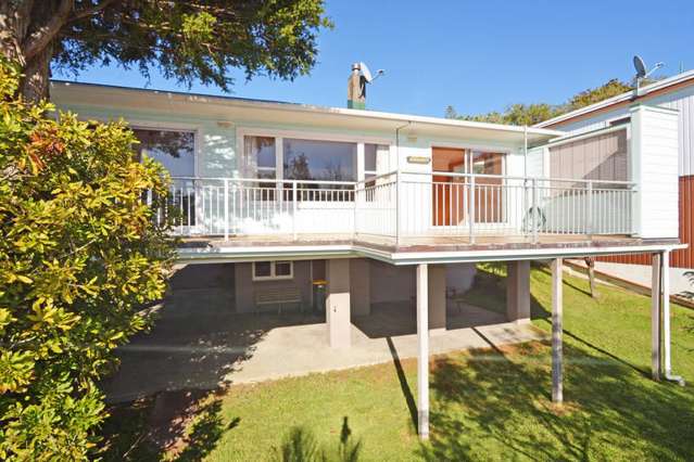 14 De Val Drive Titirangi_1