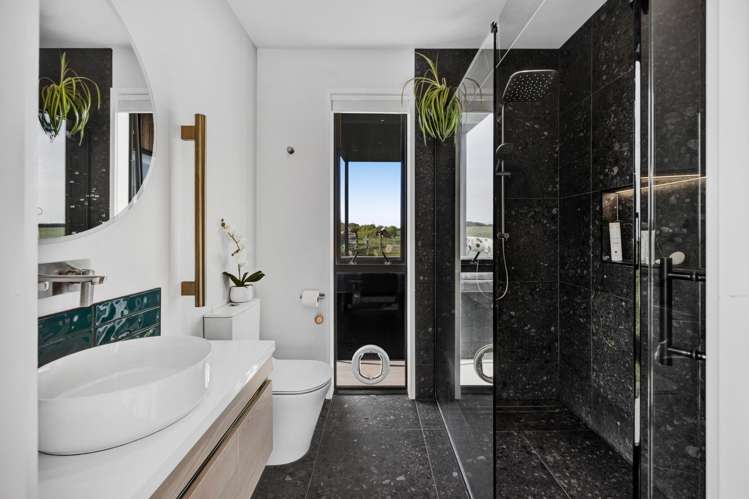 298 Denby Road Hawera_22