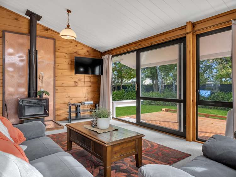 6 Tane Lane Whakatane_13