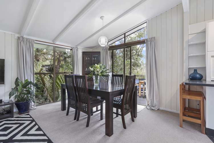 185 Laingholm Drive Laingholm_5