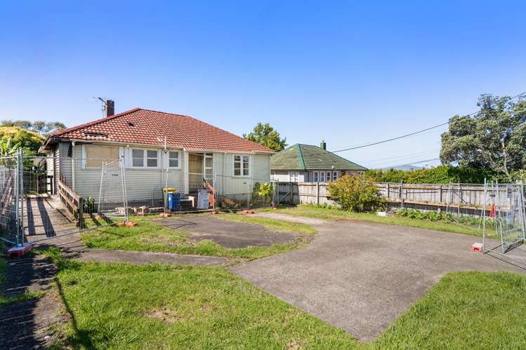 81 Onewa Road Northcote_10