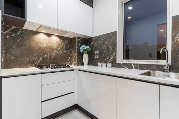 6 Glann Lane Flat Bush_25