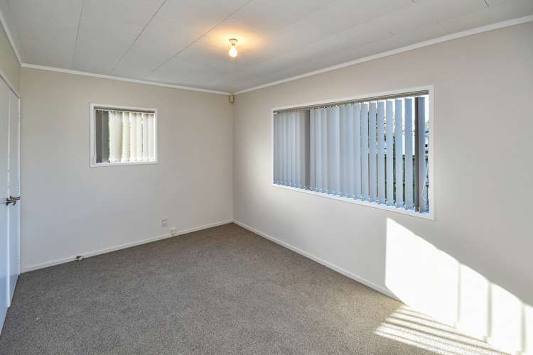 2/7 Rice Crescent Papakura_9