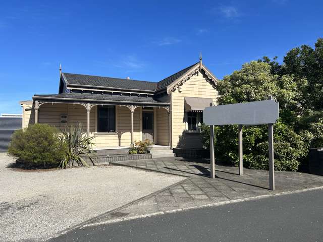 Charming Villa in Kahutia Street