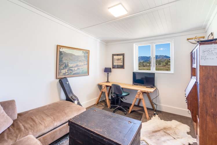 Ranfurly-Wedderburn Road Ranfurly_11