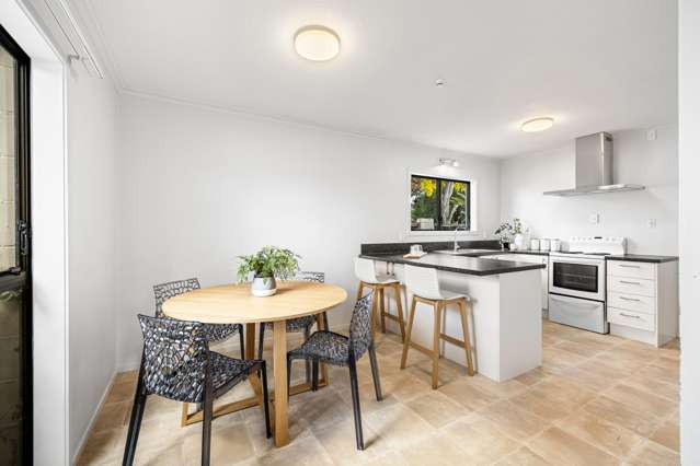 5 Loreto Place Hornby_3