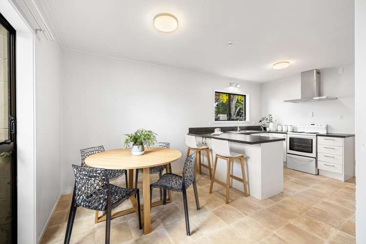 5 Loreto Place Hornby_3