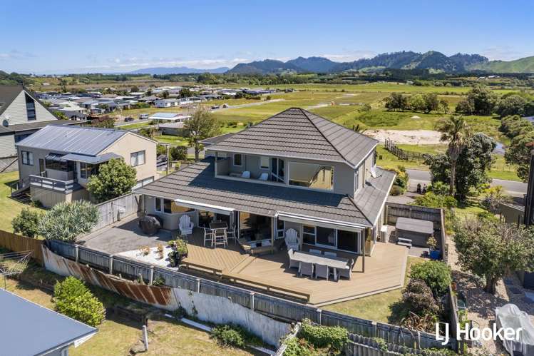11 Hanlen Avenue Waihi Beach_21