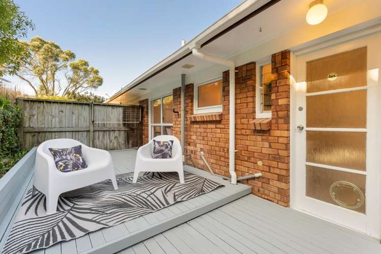 1/29 King Richard Place Browns Bay_13