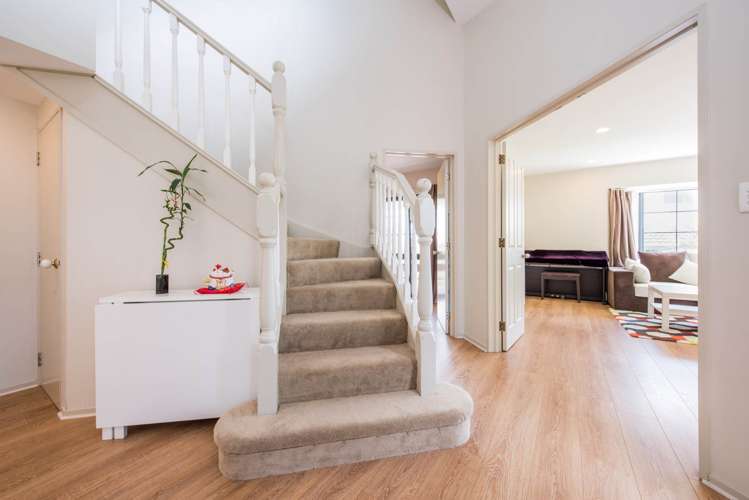 Goldfinch Rise Unsworth Heights_9