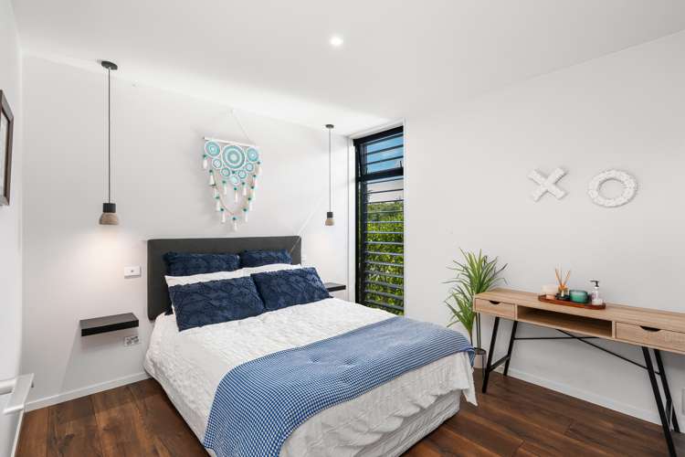 132a Richmond Hill Road Richmond Hill_17