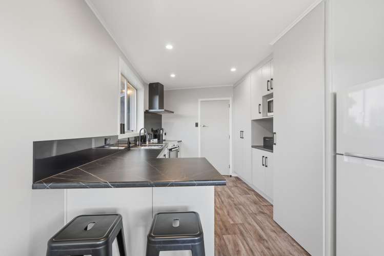 78 Salford Street Gore_10
