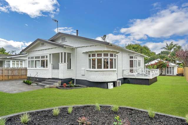 Premium Remuera Rental, ready now!