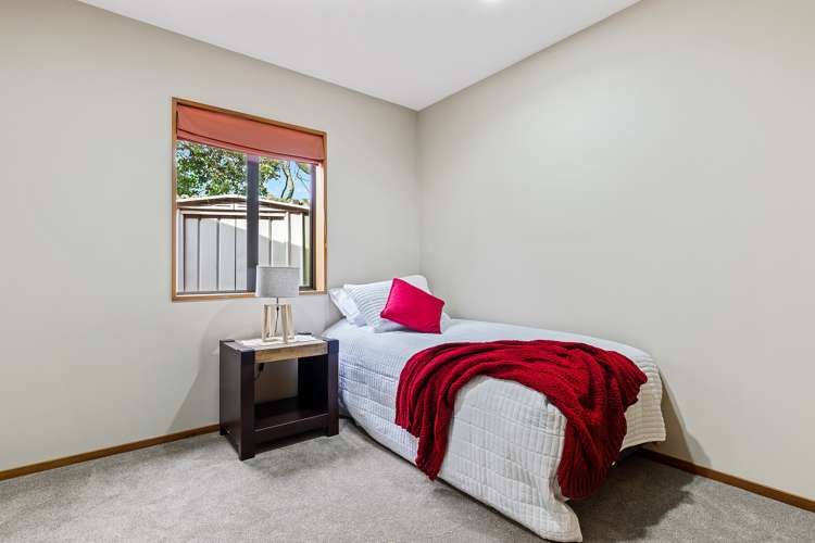 2/120 Memorial Avenue Burnside_13