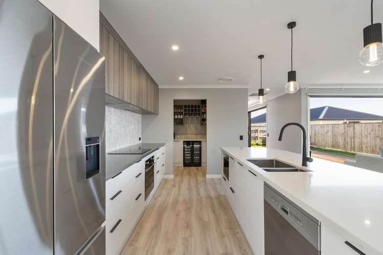 10 Kanzan Grove Feilding_7