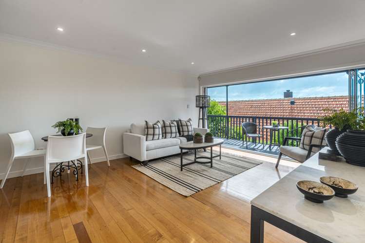 2/29 Lake Pupuke Drive Takapuna_6