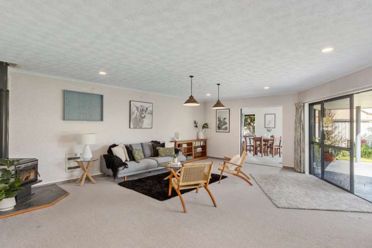 9 Bishops Close Greenmeadows_3