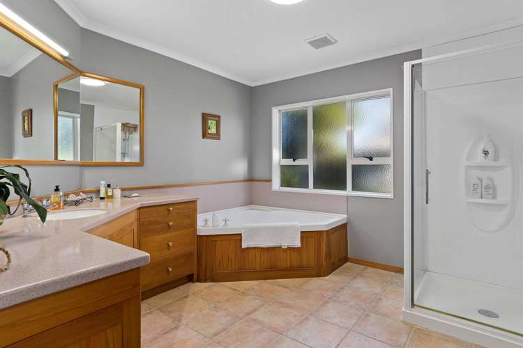23 Links View Drive Omokoroa_16