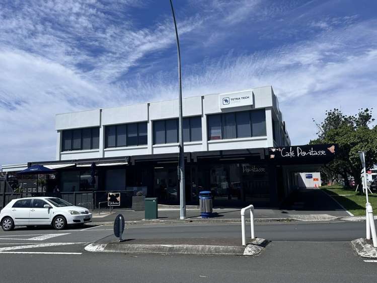 96-98 Cameron Road City Centre_4