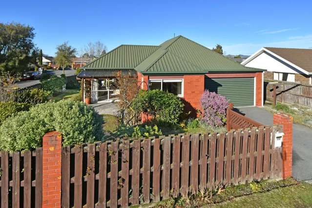 136 Racecourse Road Sockburn_1