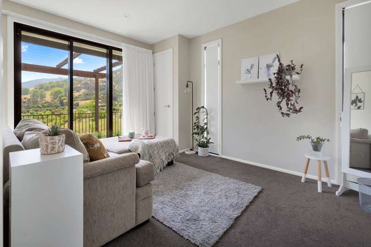 30 Quail Rise Stoke_5