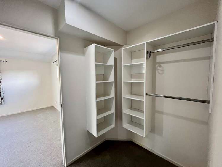 8 Landseer Place Blockhouse Bay_18