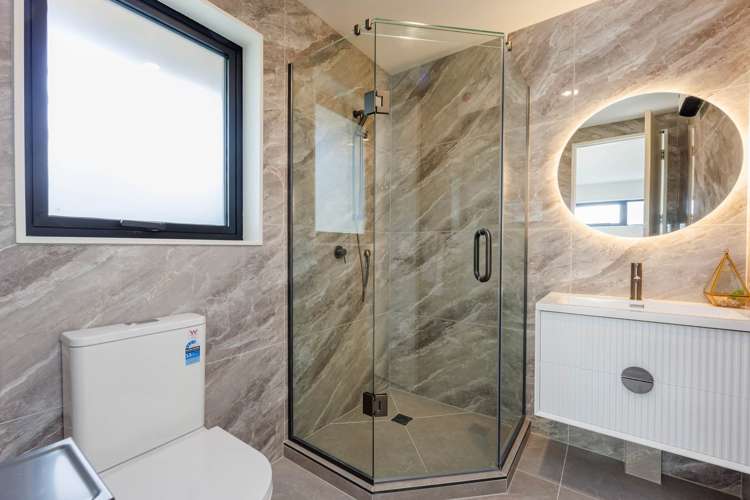 2A-D Salamanca Road Sunnynook_12