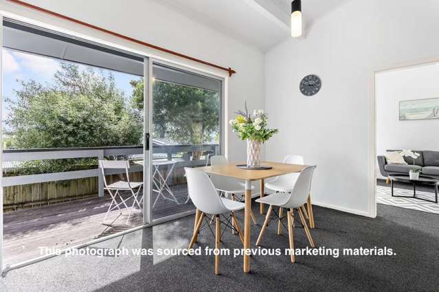 38 Doyly Drive Stanmore Bay_3