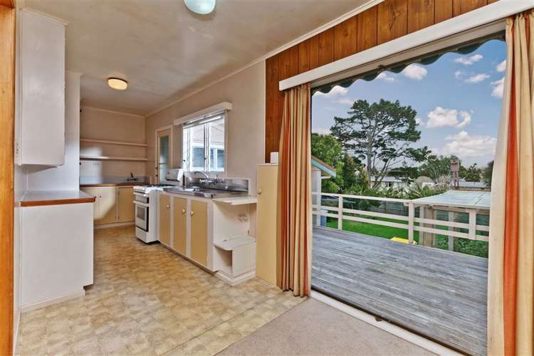 62 College Road Northcote_13