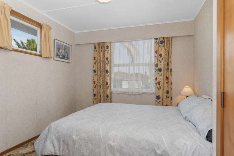 51 Thames Road Paeroa_17