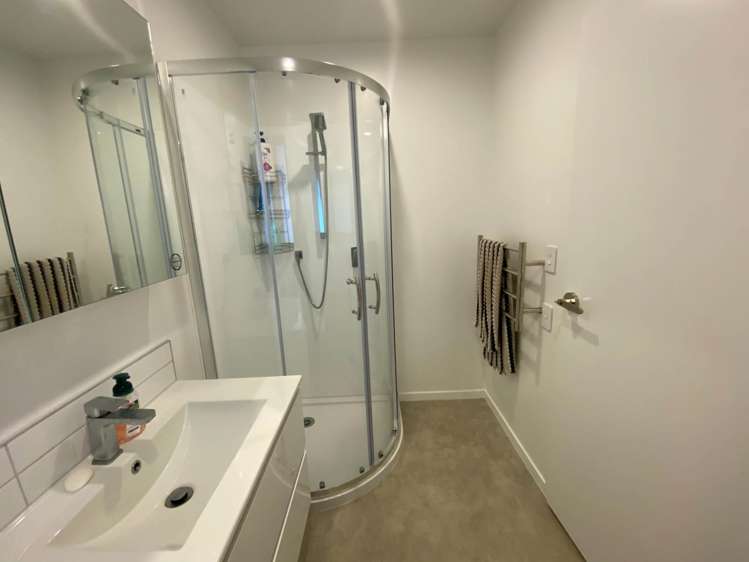 117 Ngae Place Mangere East_16