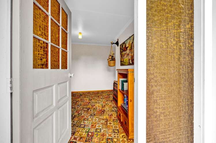 84 Domett Street Opunake_12