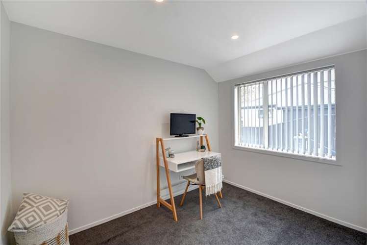 14 Bush Road Mosgiel_16