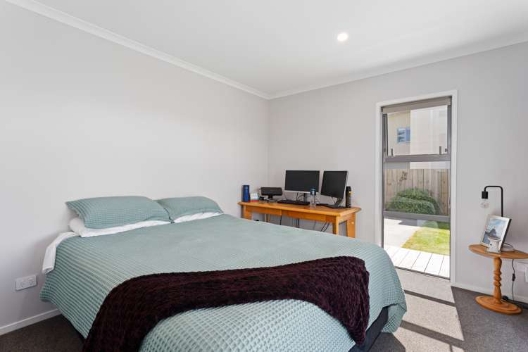 11 Commodores Close Coastlands_14