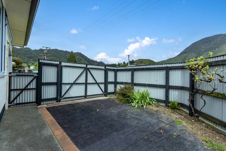 8 Buller Street Picton_15