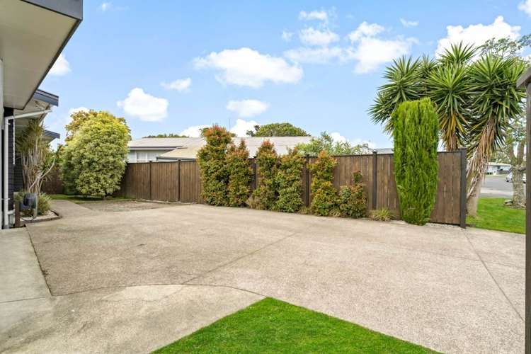 6 Clinton Avenue Te Atatu Peninsula_24