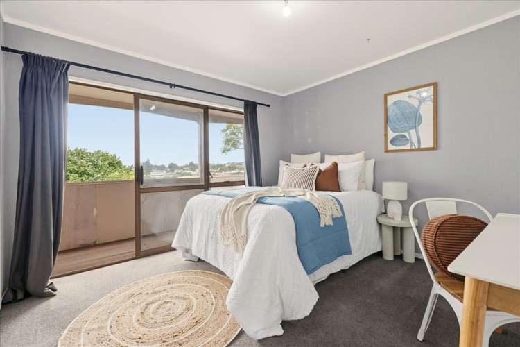 49 Heron Avenue East Matua_11